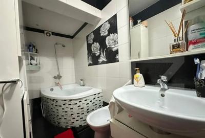 Apartament cu 3 camere decomandat în Bejan - 2