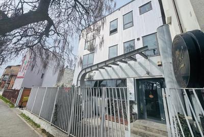 Spatiu birou/ showroom, parter + subsol, locatie excelenta, Jiului, sector 1! - 1