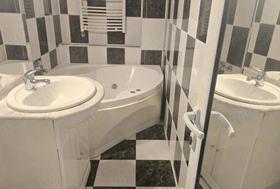 Apartament cu 2 camere decomandat în Decebal - 1