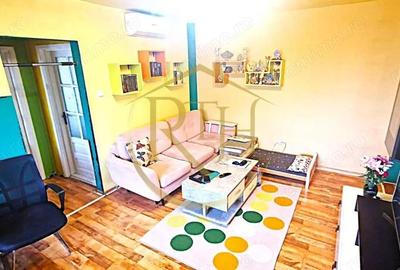 Vand apartament cu 4 camere in zona spitalul judetean,comision ,,0'' - 3