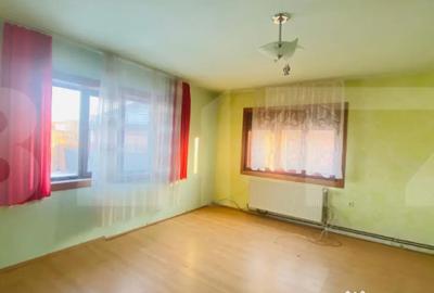 Casă cu 4 camere cu Teren 1511 Mp în Ghiroda - 4