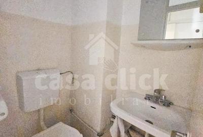 Apartament cu 3 camere decomandat în Central - 8