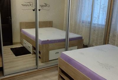 Apartament cu 3 camere semidecomandat în Minerul - 1