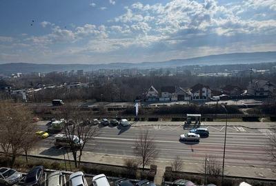 Garsonieră în Traian - 2