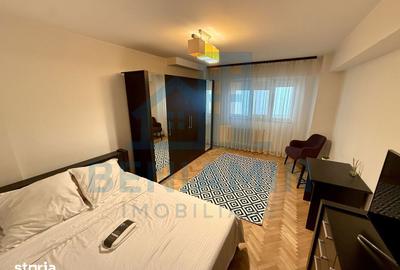 Apartament cu 3 camere decomandat în Calea București - 6