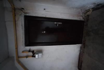 Apartament cu 3 camere decomandat în Aninoasa - 4