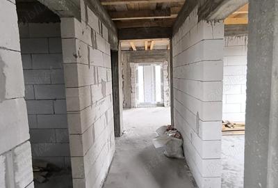 Vand casa noua in Nojorid (la ro?u) - 10