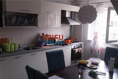 Apartament 3 camere de vanzare zona Piata etaj.3 - 2