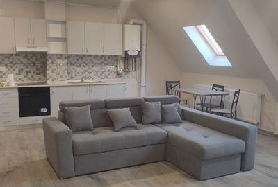 Apartament cu 2 camere decomandat în Micro 16 - 1