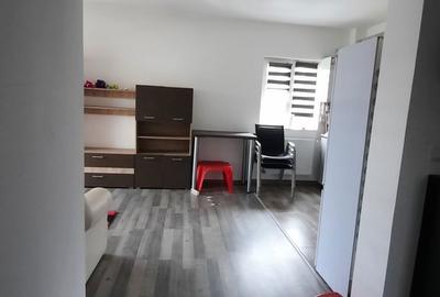 Apartament cu 3 camere în Rediu - 8