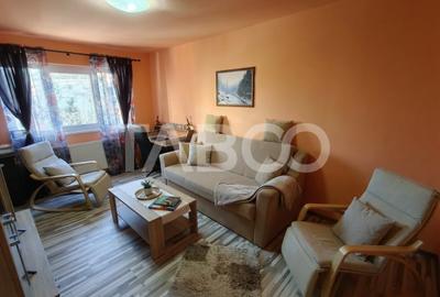 Apartament cu 3 camere decomandat, mobilat în Vasile Aaron - 4