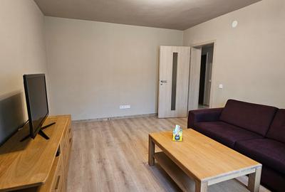 Apartament cu 3 camere decomandat, mobilat în Central - 2