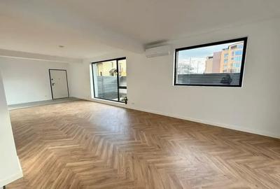 Casa 5 Camere cu Mansarda 210mp | Iancu Nicoale | Jolie Ville