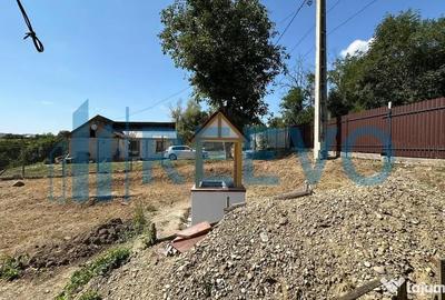 Casă cu 2 camere cu Teren 1425 Mp în Parincea - 12