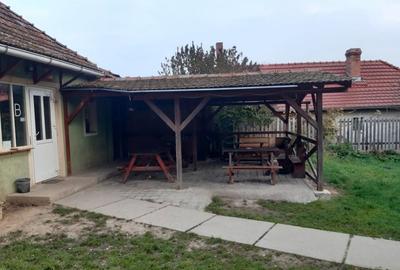 Casă cu 3 camere cu Teren 950 Mp în Săcueni - 1