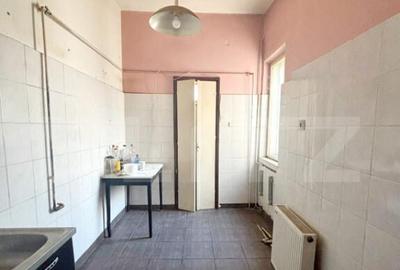 Apartament 4 camere, 99 mp, zona Pia?a Unirii/Punctele Card - 1