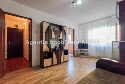 Garsonieră semidecomandată în Micro 15 - 17