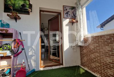 Apartament de vanzare 2 camere pod depozitare parcare si 2 balcoane - 12