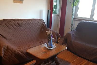 Apartament semidecomandat în Bucureștii Noi - 1