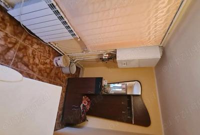 Casă cu 4 camere cu Teren 1730 Mp în Bucești - 2