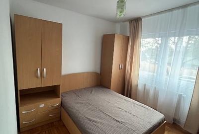 Proprietar,Vand ap.3 camere,etaj 1,Sagului,str.16 decembrie,centrala gaz,clima - 7