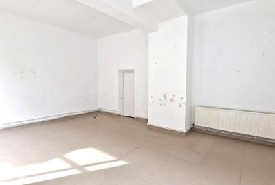 Spațiu comercial, de 80 mp, în Drumul Taberei - 2