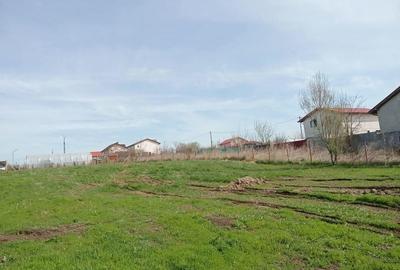 Lot de casa 1700 mp Sat Costi intravilan - 3