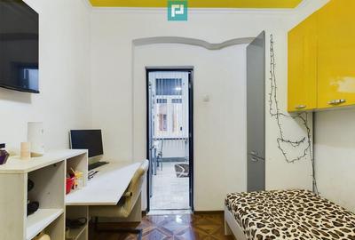 Apartament cu 3 camere semidecomandat în Central - 11