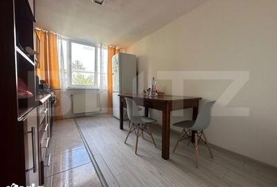 Apartament cu 4 camere semidecomandat în Central - 2