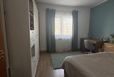 Apartament cu 4 camere decomandat în Vitan - 10