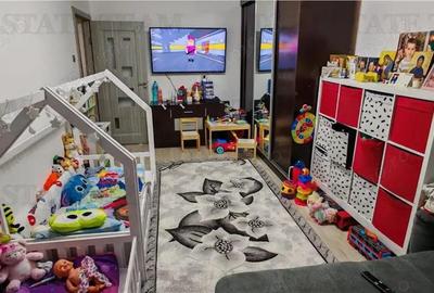 Apartament cu 3 camere în Rahova - 5