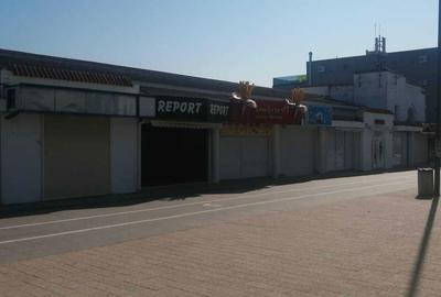 Spațiu comercial, de 18 mp, în Ultracentral - 8