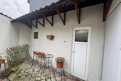 Spațiu comercial, de 258 mp, în Central - 13