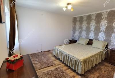 Apartament cu 3 camere decomandat, mobilat în Cedonia