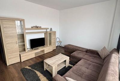Apartament cu 3 camere decomandat în UTA - 1