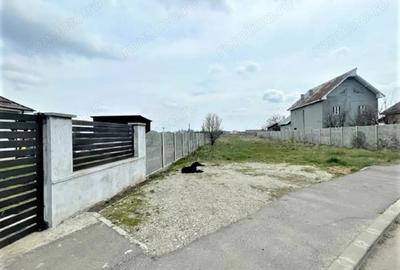Teren de 3601 mp, în Central - 1