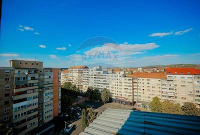 Apartament cu doua camere de vanzare in zona Dacia - 1