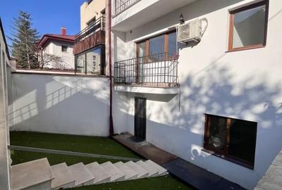 Vila de inchiriat-Finisaje la alegere-Renovata 2025-Destinatie multipla - 18