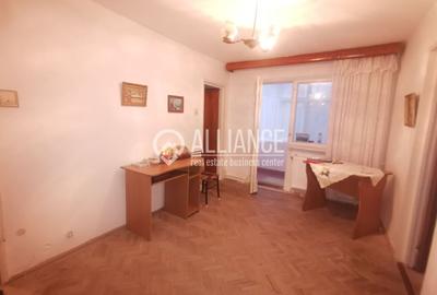 Zona Salvare apartament 3 camere - 1