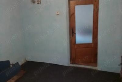 Casă cu 4 camere în Tecuci - 2