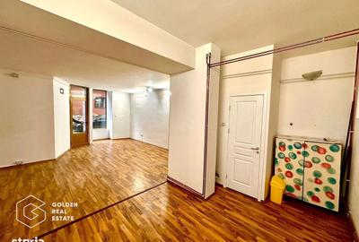 Spațiu comercial, de 75 mp, în Central - 9