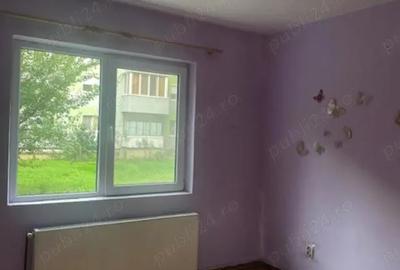 Vand apartament 2 camere , parter , Micro 1 - 1