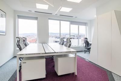 Spa?iu de birou privat pentru 2 persoane in Regus Central Business