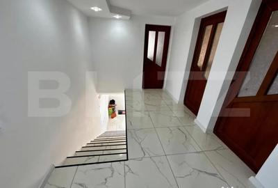 Casă cu 5 camere cu Canalizare în Central - 8