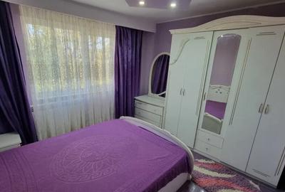 Inchiriez apartament 3 camere Km 4-5, 450 EURO Inchiriez apartament 3 camere Km 4-5, 450 EURO - 3