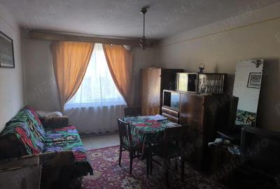 Apartament cu 2 camere decomandat în Central - 4