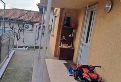 Casă cu 3 camere cu Teren 160 Mp în Central - 9