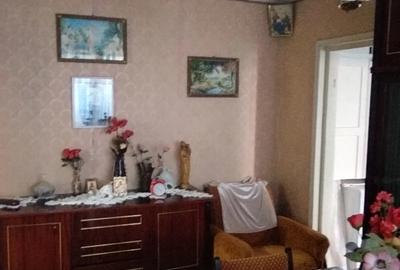 Apartament 2 camere Darmane?ti etaj 2 cu balcon, liber fara imbunata?iri - 2