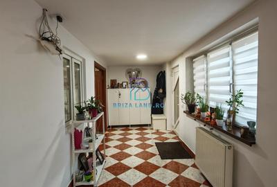 Sos. Chitilei, Colosseum, casa sup. 105mp, 3 camere, teren 211mp - 3