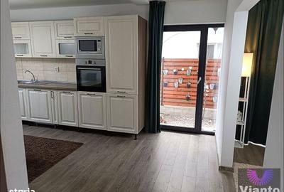 Apartament cu 3 camere, mobilat în Central
